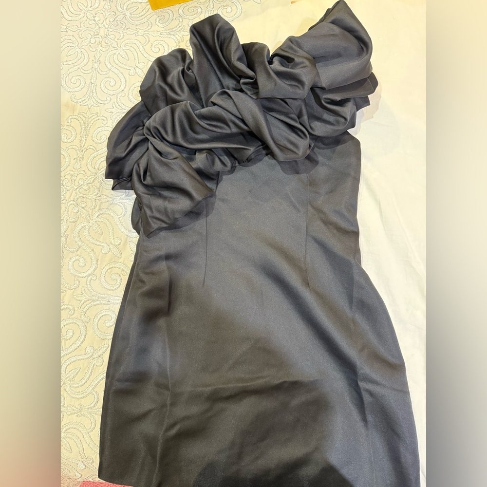 NWT Club L London Elegant Black One-Shoulder Dress - Picture 7 of 12